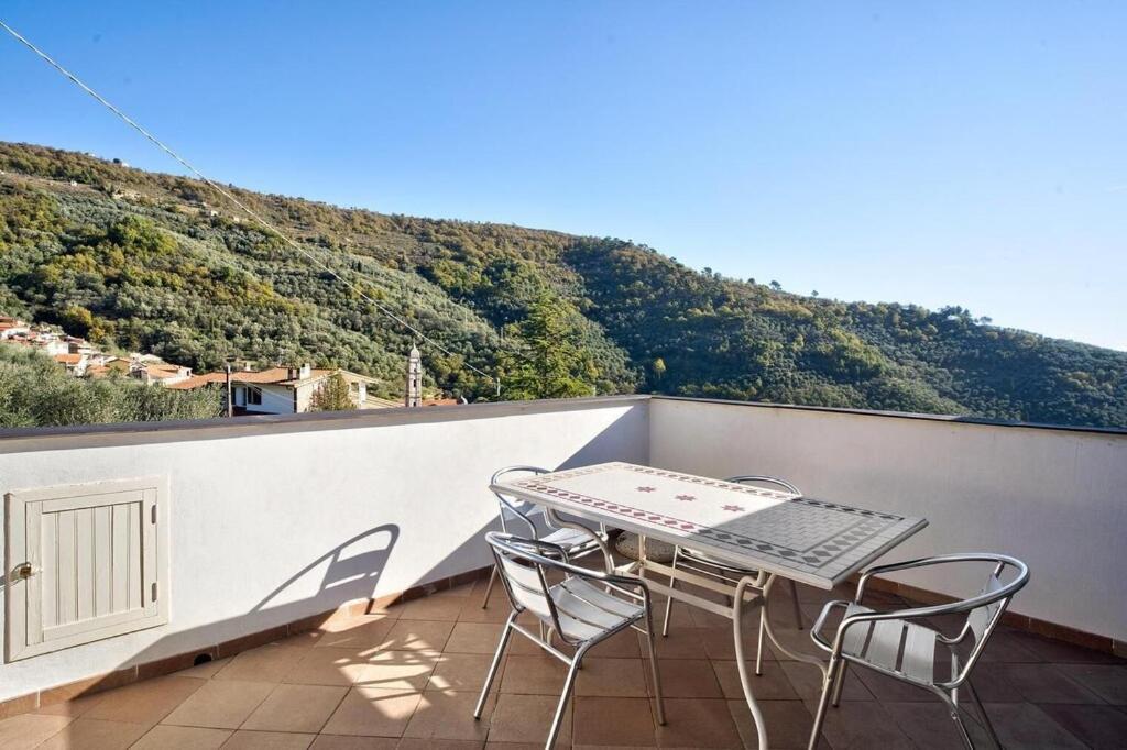 Le Casasse Apartment Imperia Exterior photo