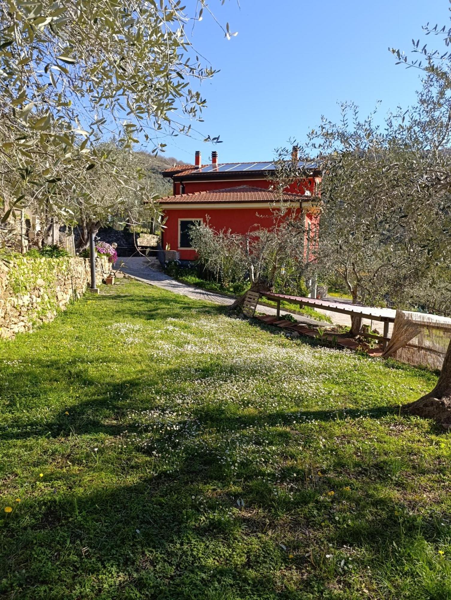 Le Casasse Apartment Imperia Exterior photo